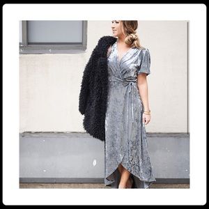 Silver/Blue Velvet Tie Waist Dress - Large